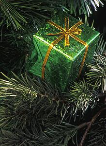 Christmas tree decoration