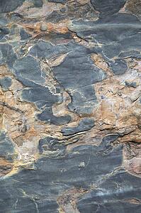 Natural pattern formation in rock