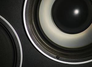 Loud speakers