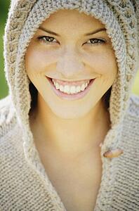Woman wearing a knit hood