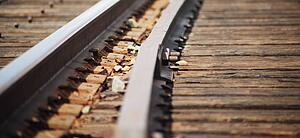 Crossover railroad tracks