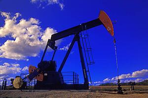 An oil derrick