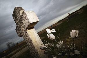 Cross headstone