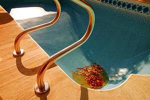 Entrance to a swimming pool