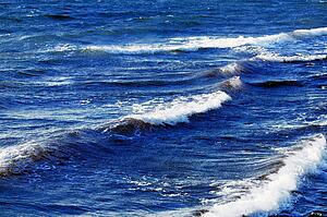 Sea waves