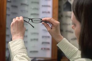Choosing some glasses