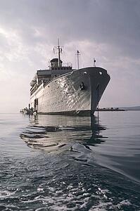 Holiday Cruise Liner disembarking at Delphi