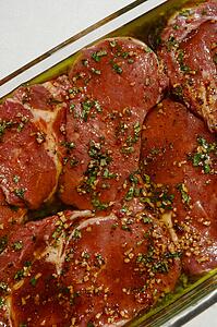 Marinating rib-eye steaks