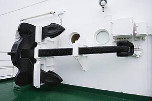 Ship anchor