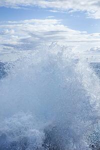 Wave splashing water.