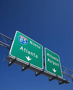 Highway sign for I-85 North to Atlanta, Georgia and the Atlanta Airport.