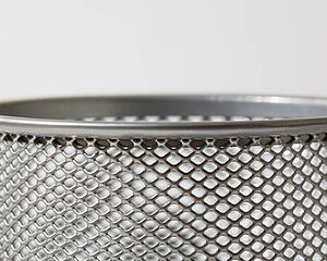 Top of mesh metal pencil holder