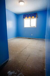 Empty bedroom under renovation