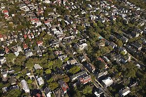 Aerial view of buildings in Charleston, South Carolina