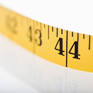 Selective focus of measuring tape