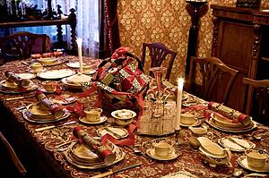 Formal table setting