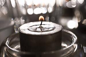 Votive candle