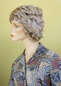 Female mannequin