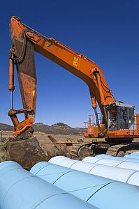 Pipe laying, Temecula Valley, Southern California, USA 