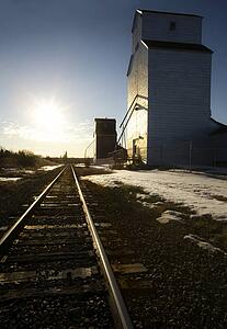Grain elevator with railroad tracks