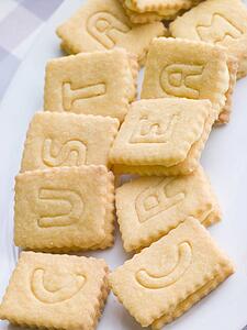 Custard Cream Biscuits