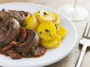 Lambs Kidney Chorizo Sausage and Sherry Sauce