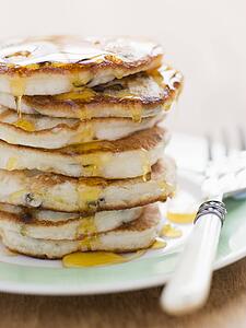 Pancakes with maple syrup