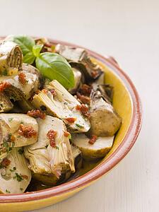 Marinated Baby Artichoke Salad with Sun Dried Tomatoes