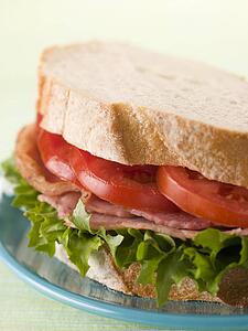 BLT on white bread