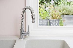 Kitchen sink