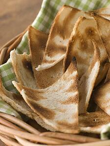 Basket of Melba Toast
