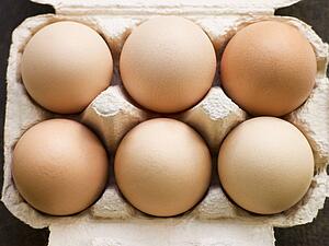 Fresh eggs in box