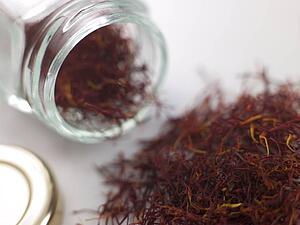 Saffron strands