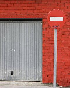 No entry traffic sign 