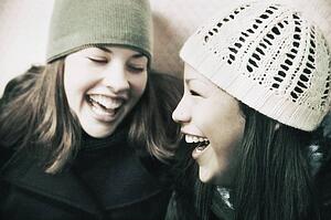 Two girls with toques