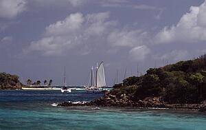 Mayreau, Grenadines, West Indies, Yachts along the coast of Mayreau