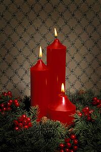 Candles and berries