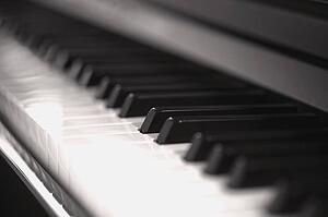 Piano keyboard