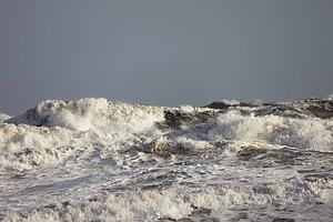 crashing waves