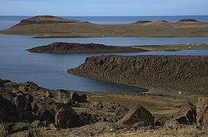 northwest territories, canada; the arctic coastline
