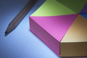 3D pie-chart and pencil
