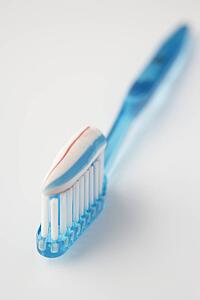 Toothbrush loaded with toothpaste