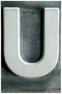 Metal U
